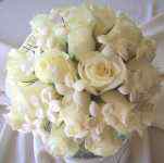 Flower arrangements - Click to enlarge - Say it with beautiful flowers or balloons from Magic Flowers, Inc., with hundreds of fresh cut flowers for any special occasion. Located in Harwood Heights, Illinois.