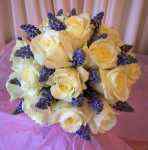 Flower arrangements - Click to enlarge - Say it with beautiful flowers or balloons from Magic Flowers, Inc., with hundreds of fresh cut flowers for any special occasion. Located in Harwood Heights, Illinois.