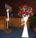 Flower arrangements - Click to enlarge - Say it with beautiful flowers or balloons from Magic Flowers, Inc., with hundreds of fresh cut flowers for any special occasion. Located in Harwood Heights, Illinois.